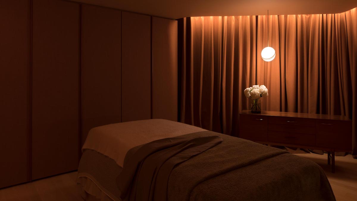 生意轉讓中環美容香港創業・頂讓・生意頂讓・頂手・生意買賣・買生意