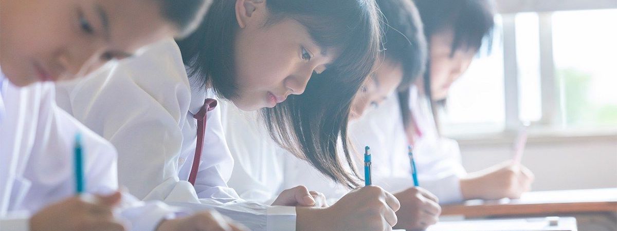 太古移民放盤具學校註冊牌照經營約28年老字號約100客底約1,047呎位於商場舖補習社資產頂讓 生意轉讓太古教育中心香港創業・頂讓・生意頂讓・頂手・生意買賣・買生意