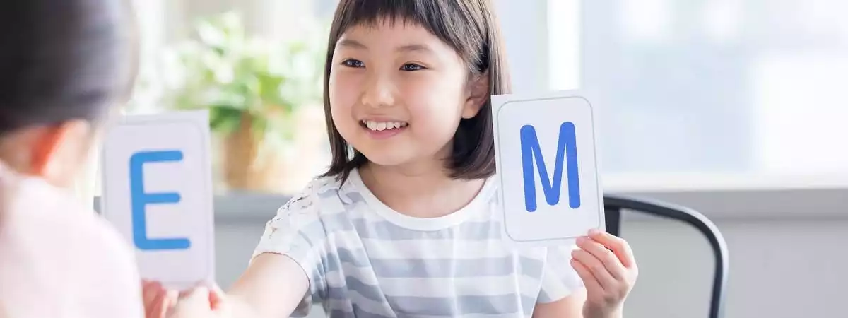 上環成立約10年可Autorun約50客底設4房員工可留任約1,000呎具標誌性同區罕見放盤生意平穩便利入場可轉型具提升空間裝修簡約省卻出牌時間連客底生源穩定位於商業大廈補習社生意轉讓 生意轉讓上環教育中心香港創業・頂讓・生意頂讓・頂手・生意買賣・買生意