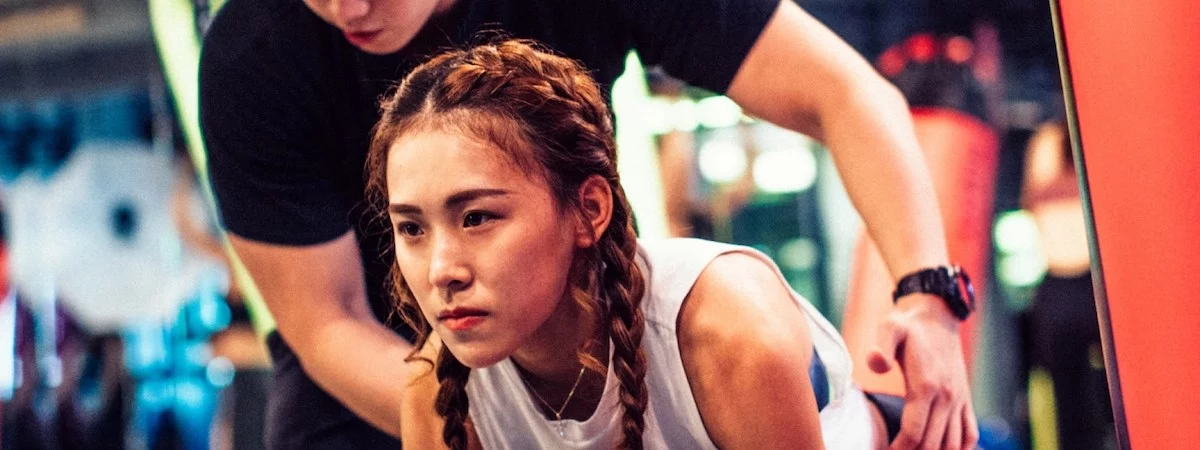 灣仔約500呎近地鐵站裝修新凈環境寧靜有獨廁有鏡房位於商業大廈24小時私人瑜珈健身中心資產頂讓 生意轉讓灣仔健身中心香港創業・頂讓・生意頂讓・頂手・生意買賣・買生意