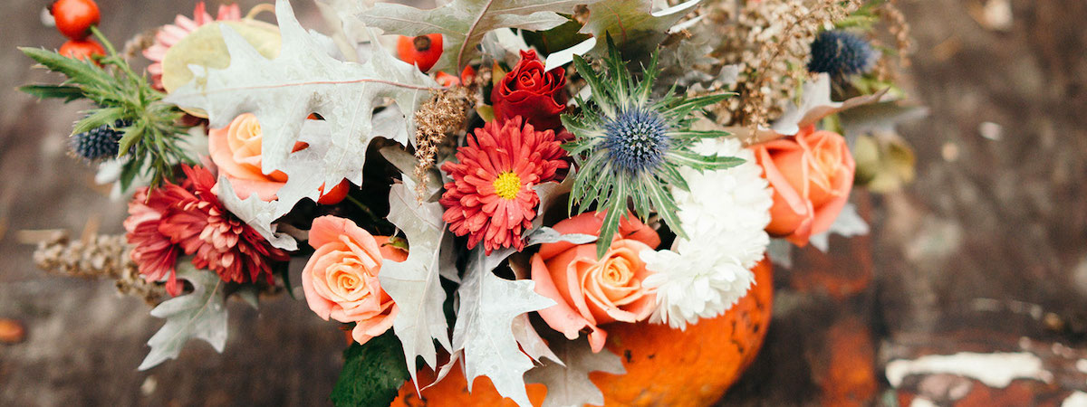 中環Autorun成立約8年約400客底口碑極佳有班底約800呎地舖連闊樓黃金地段人流暢旺可帶入行連網站FB及IG花店生意轉讓 生意轉讓中環花店香港創業・頂讓・生意頂讓・頂手・生意買賣・買生意