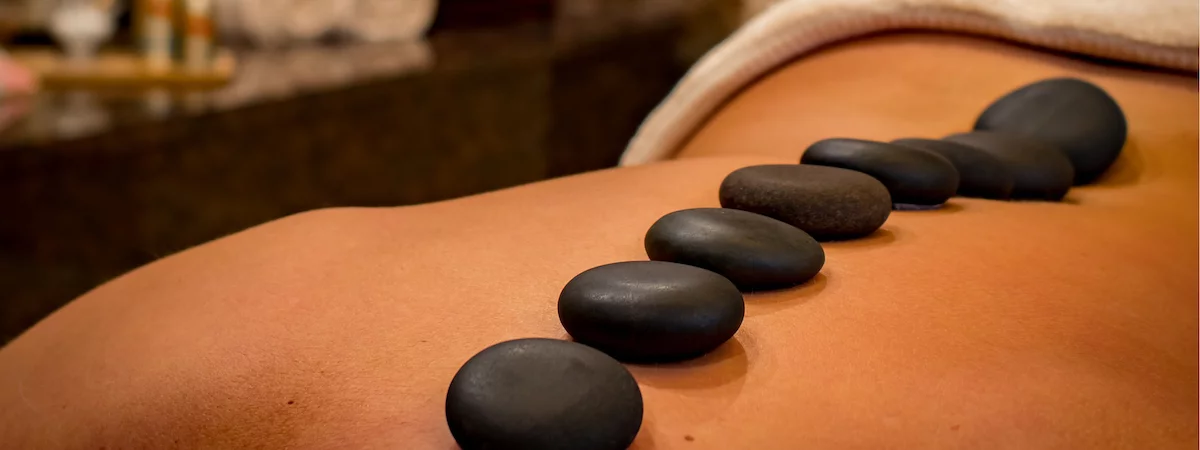 寶琳Autorun約1,500客底設5按摩房2,200呎地舖連閣樓總投資額約$1,000,000位處民生區住宅環繞一線購物區中心利潤穩定可帶入行具員工團隊連FB及IG按摩店足浴店生意轉讓 生意轉讓寶琳足浴按摩香港創業・頂讓・生意頂讓・頂手・生意買賣・買生意