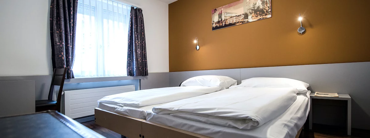 生意轉讓佐敦賓館香港創業・頂讓・生意頂讓・頂手・生意買賣・買生意