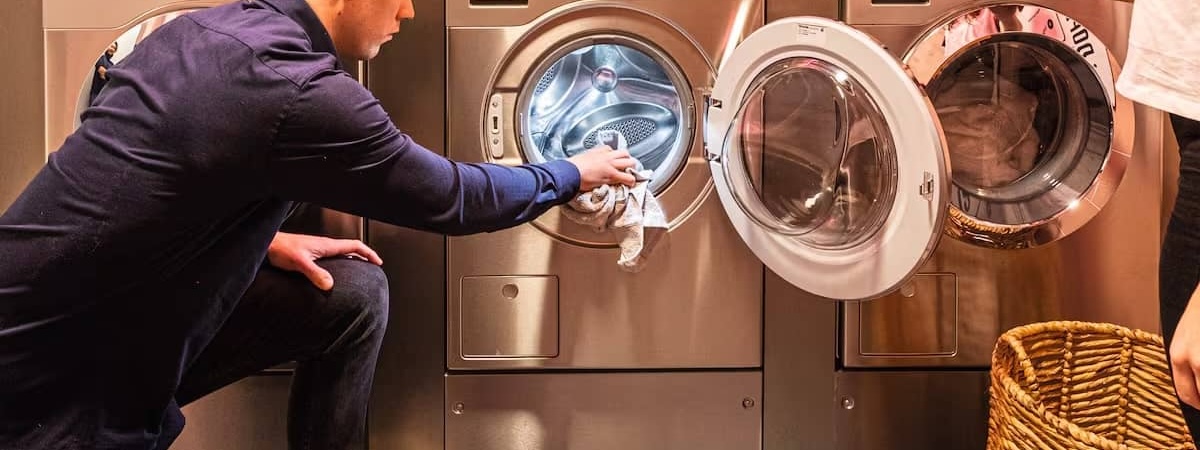 生意轉讓佐敦自助洗衣香港創業・頂讓・生意頂讓・頂手・生意買賣・買生意