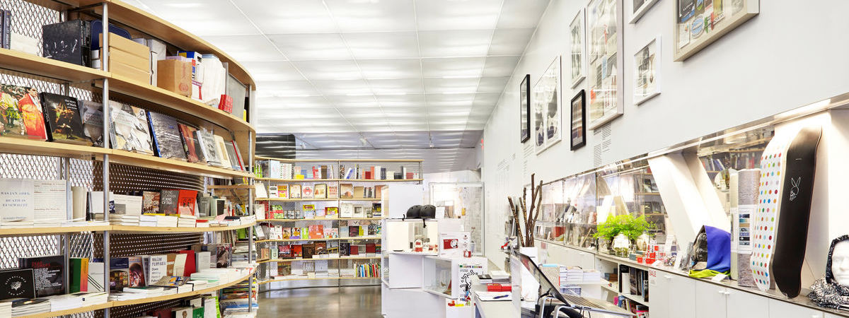 生意轉讓銅鑼灣精品配件香港創業・頂讓・生意頂讓・頂手・生意買賣・買生意