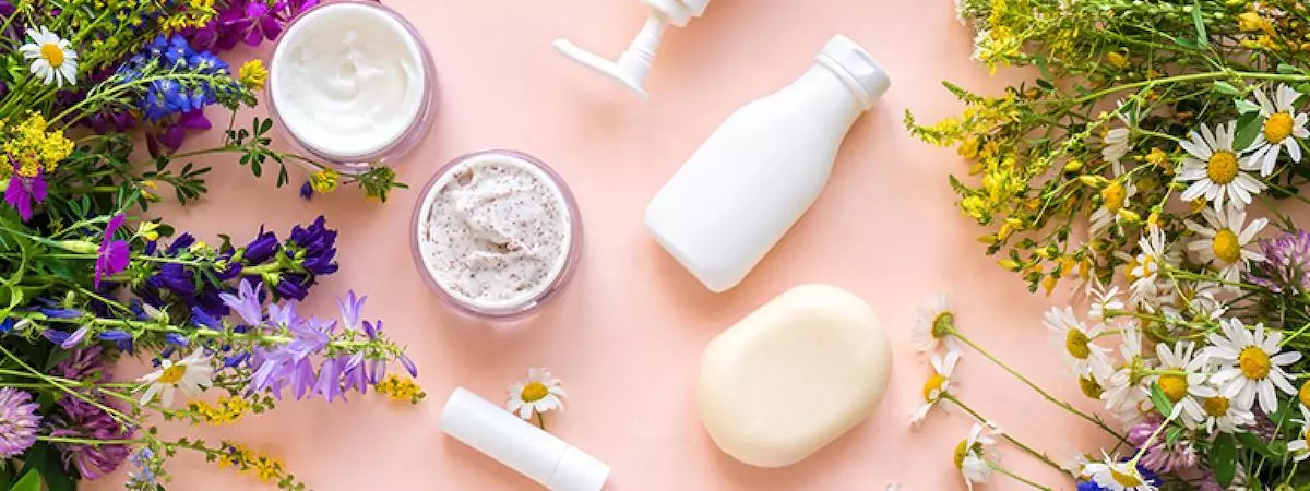 荃灣半Autorun長期盈利創業推介貨品多樣化熟客眾多備供應商資料連網站FB及IG位於商場舖泰國護膚品生活用品食品店生意轉讓 生意轉讓荃灣其他零售香港創業・頂讓・生意頂讓・頂手・生意買賣・買生意