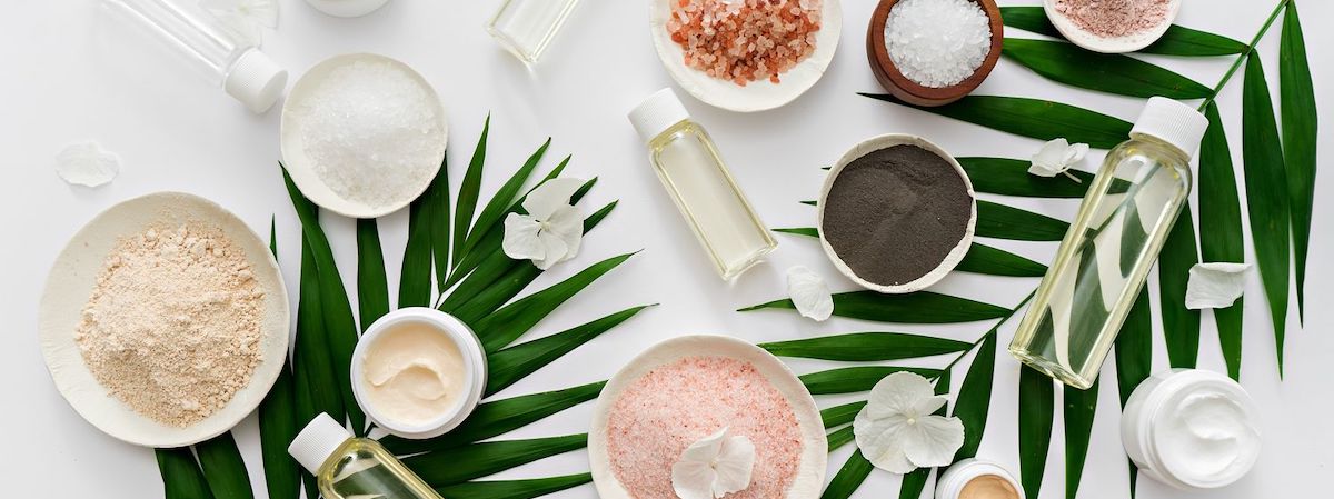 紅磡可Autorun移民放盤利潤可達$151,500員工可留任約1,800呎位於商業大廈護膚品美妝店生意轉讓 生意轉讓紅磡其他零售香港創業・頂讓・生意頂讓・頂手・生意買賣・買生意