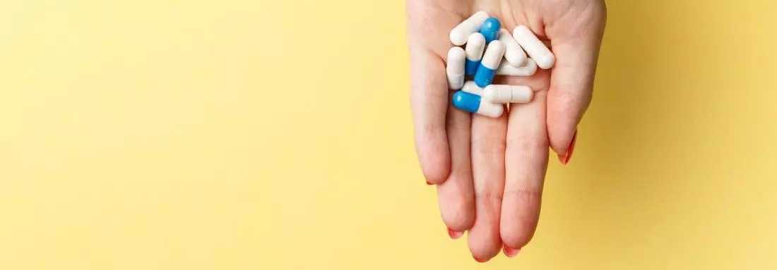 元朗可Autorun利潤可達$171,400經營約13年歷史約400呎總投資額約$1,000,000位於地舖連閣樓中西藥房藥行生意轉讓 生意轉讓元朗藥房藥行香港創業・頂讓・生意頂讓・頂手・生意買賣・買生意