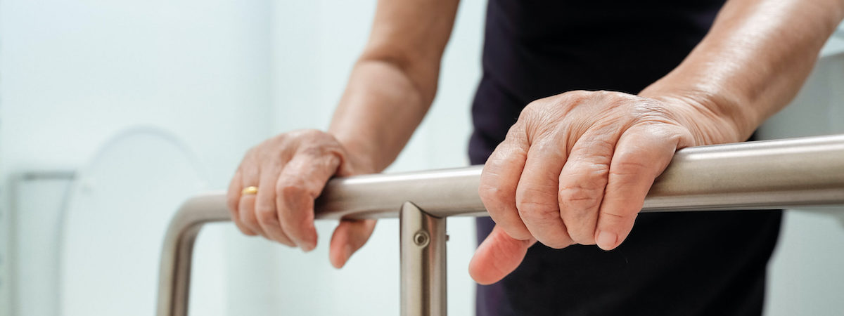 屯門可Autorun連存貨約$700,000員工可留任約1,500呎位於屋苑商場B2B復康用品批發零售店生意轉讓 生意轉讓屯門B2B服務香港創業・頂讓・生意頂讓・頂手・生意買賣・買生意