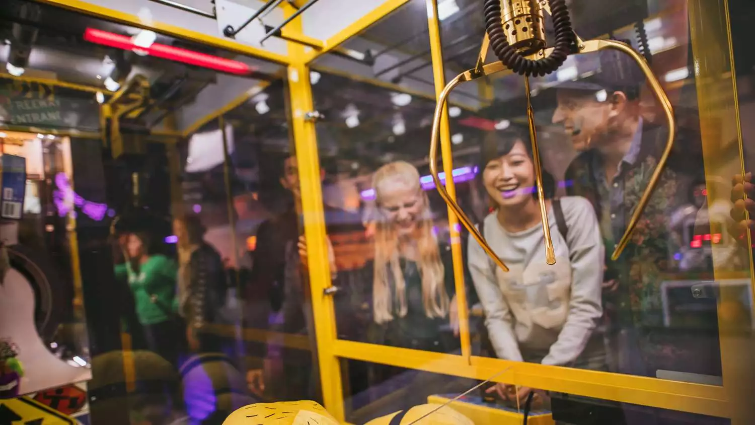 生意轉讓紅磡夾公仔機香港創業・頂讓・生意頂讓・頂手・生意買賣・買生意