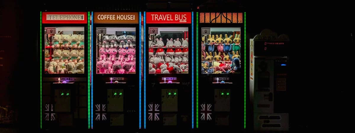 生意轉讓香港夾公仔機香港創業・頂讓・生意頂讓・頂手・生意買賣・買生意