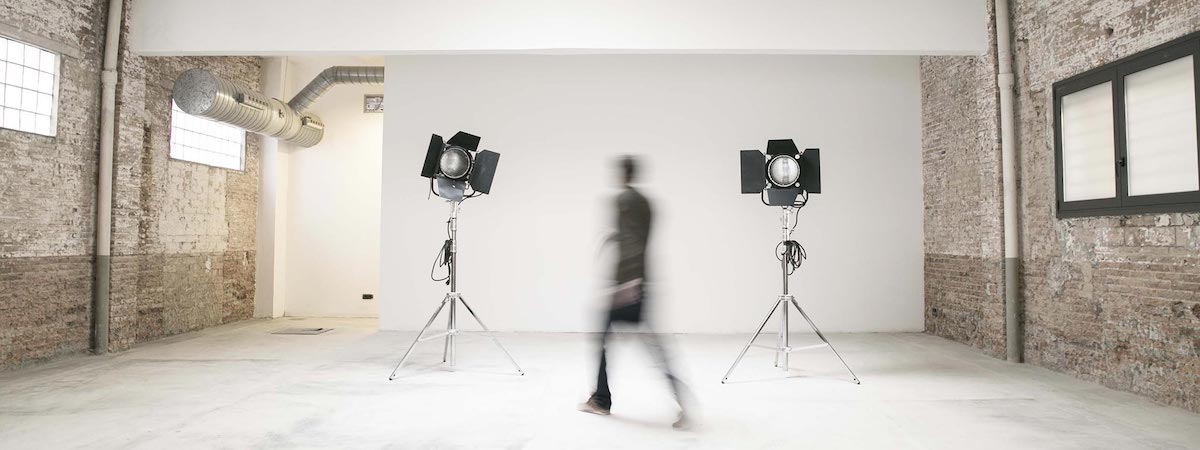 生意轉讓葵涌影樓香港創業・頂讓・生意頂讓・頂手・生意買賣・買生意